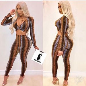 Sexy 2 piece available in s,m,l